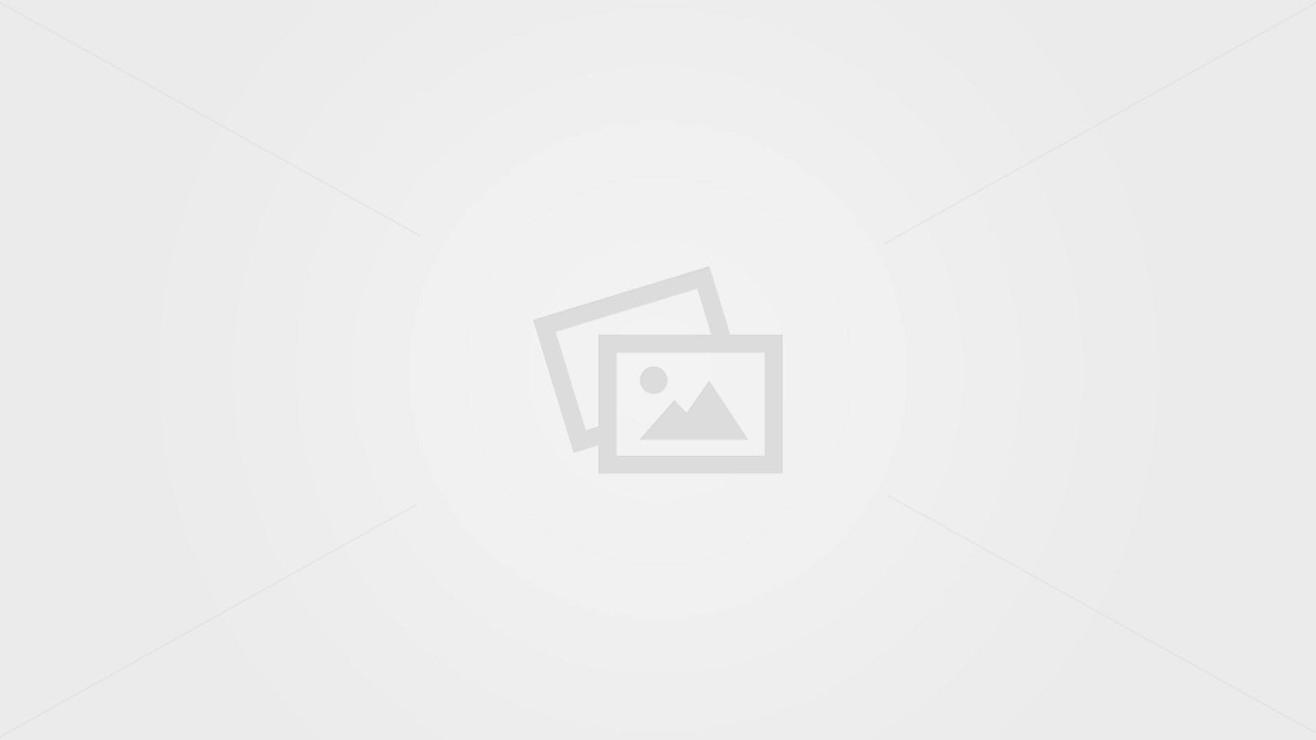 Responsive Wordpress 4.0 Themes Laptop